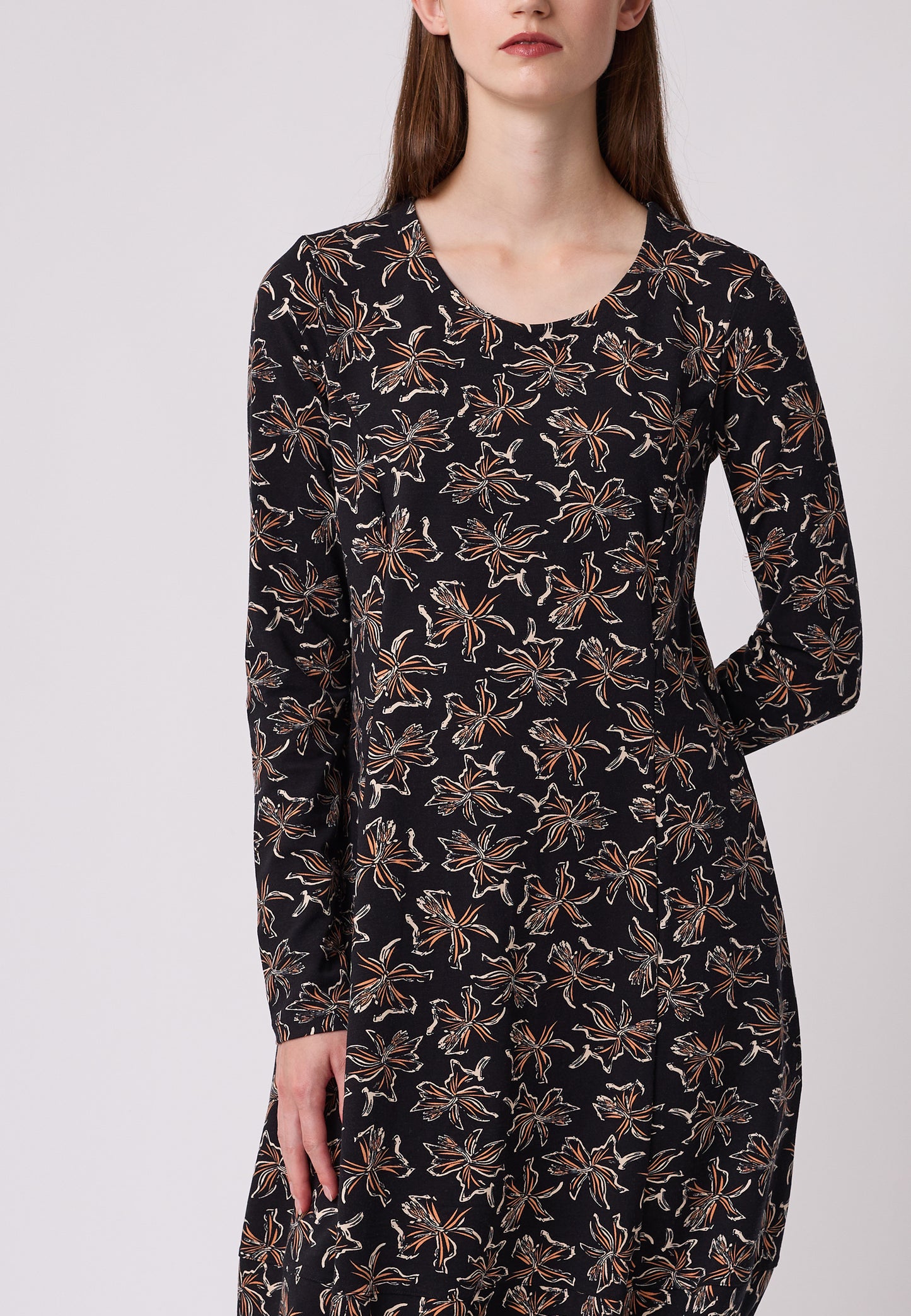Kleid, Modell Miju