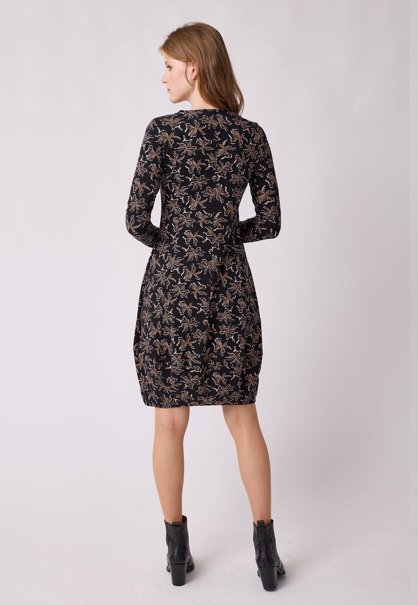 Kleid, Modell Miju
