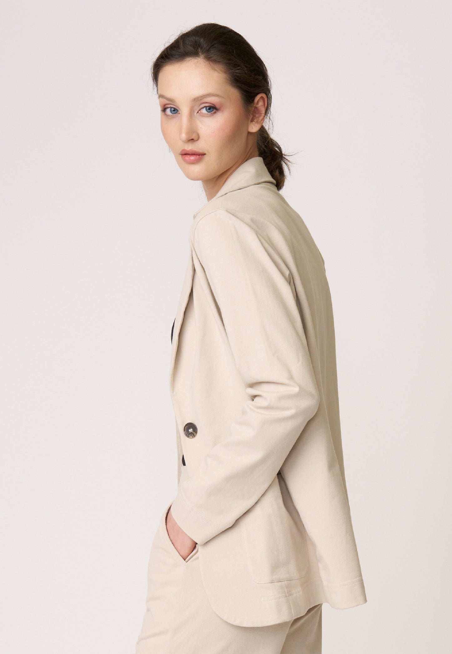 Blazer, model Susana