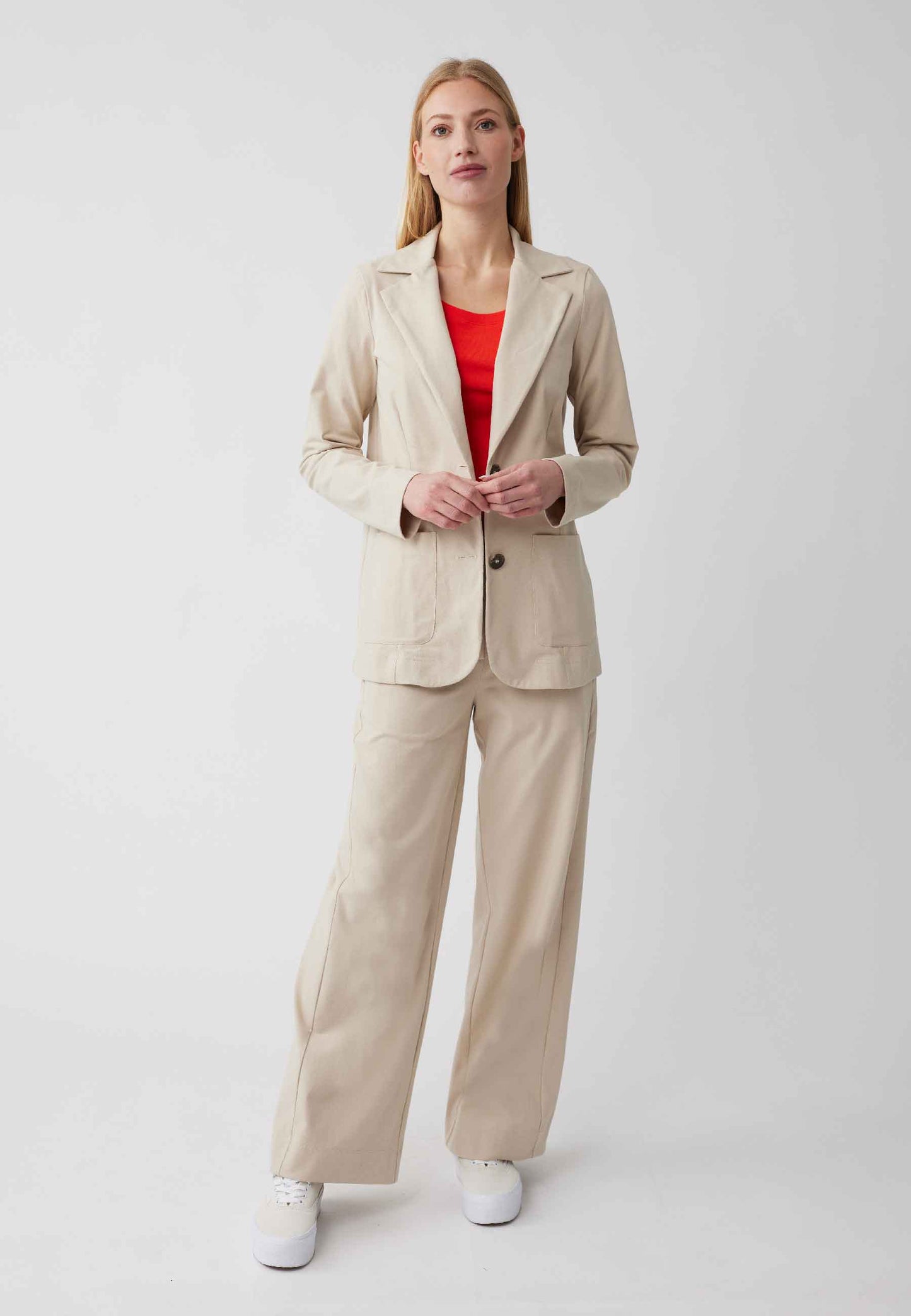 Blazer, model Susana