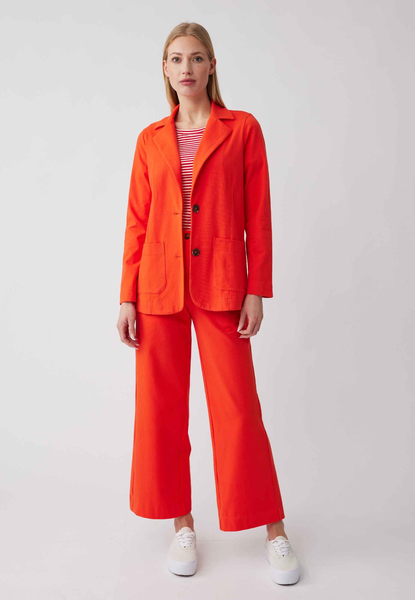 Blazer, model Susana