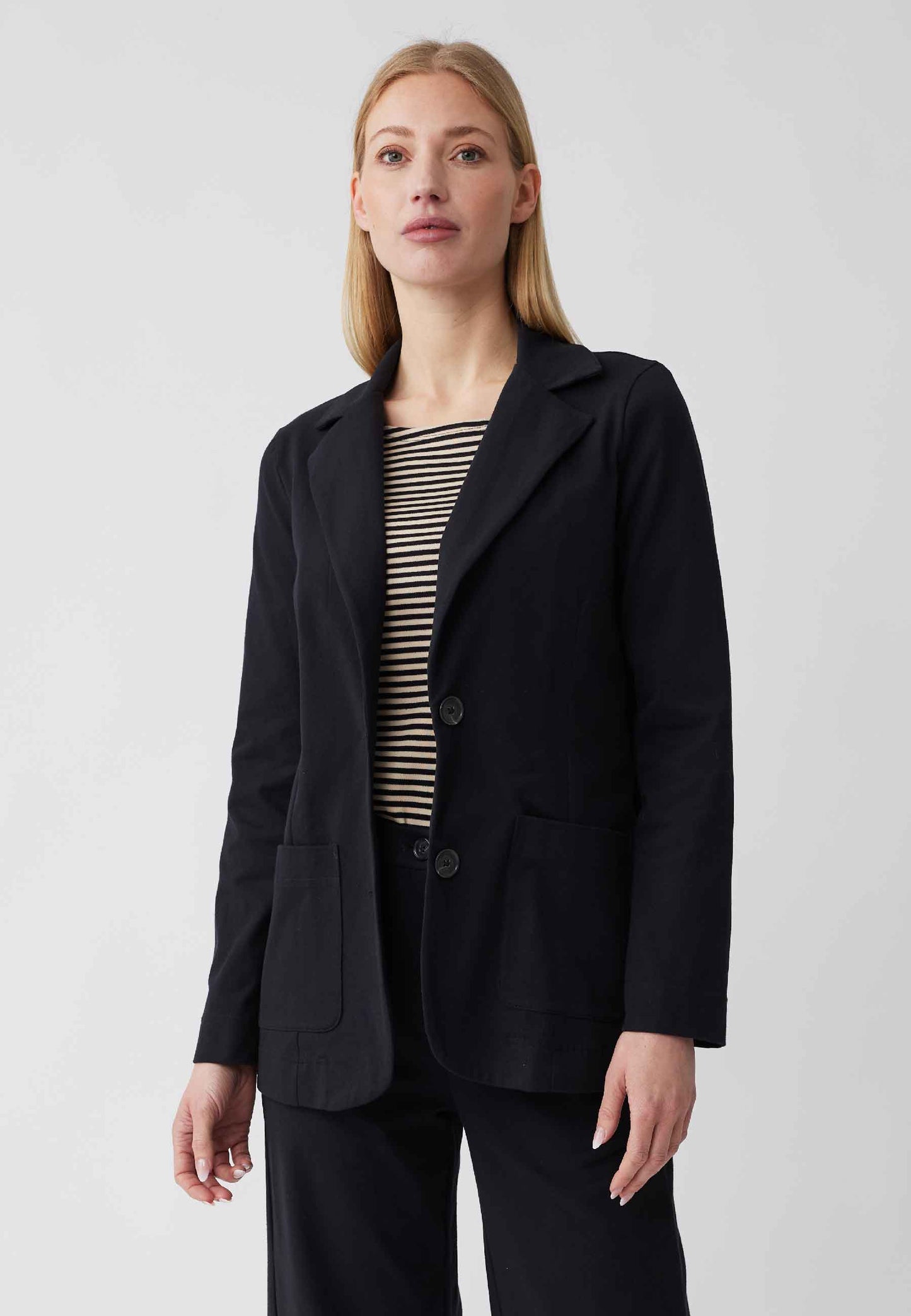 Blazer, model Susana