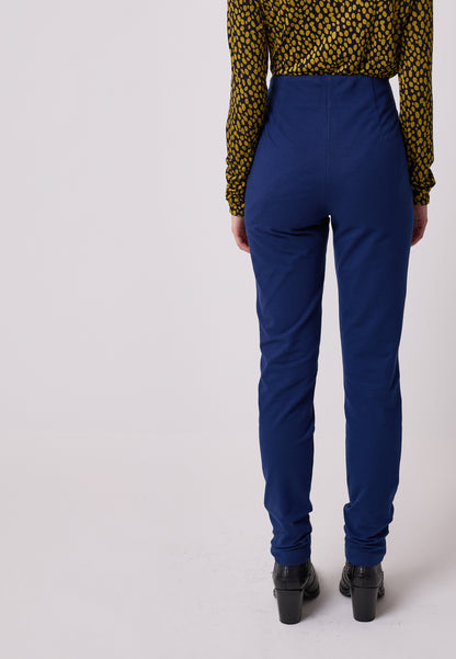 Hose, Modell Nola