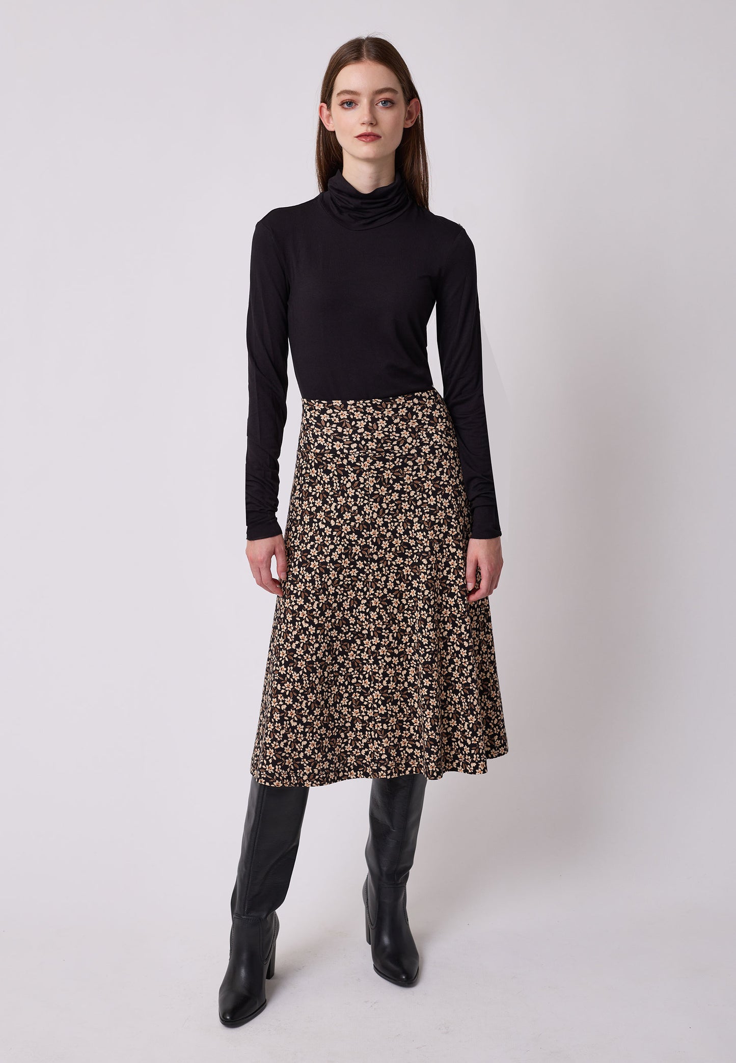 Rock, Modell Mila