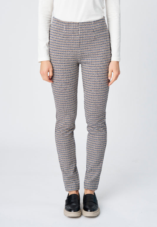 Hose, Modell Nola