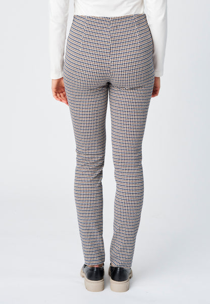 Hose, Modell Nola