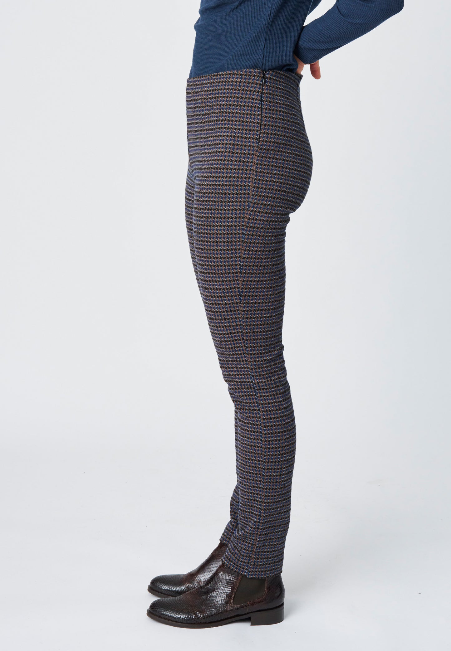 Hose, Modell Nola