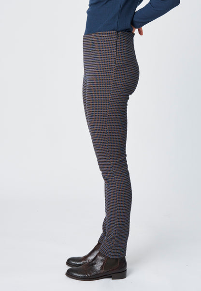 Hose, Modell Nola