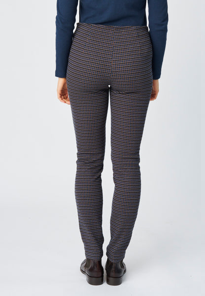 Hose, Modell Nola