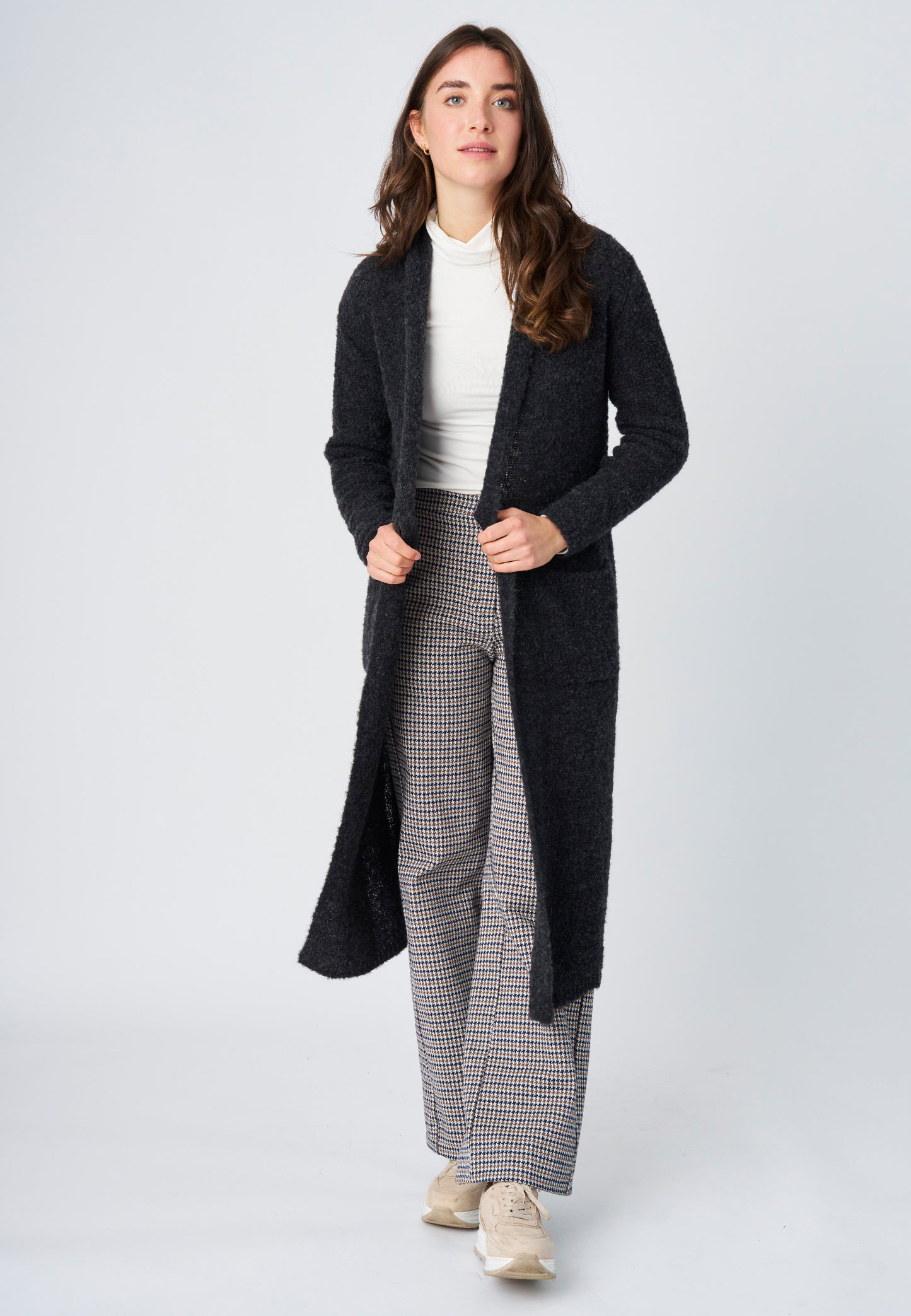 Jacket, model Ilana long