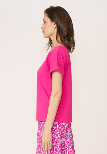 Shirt, model Sarah