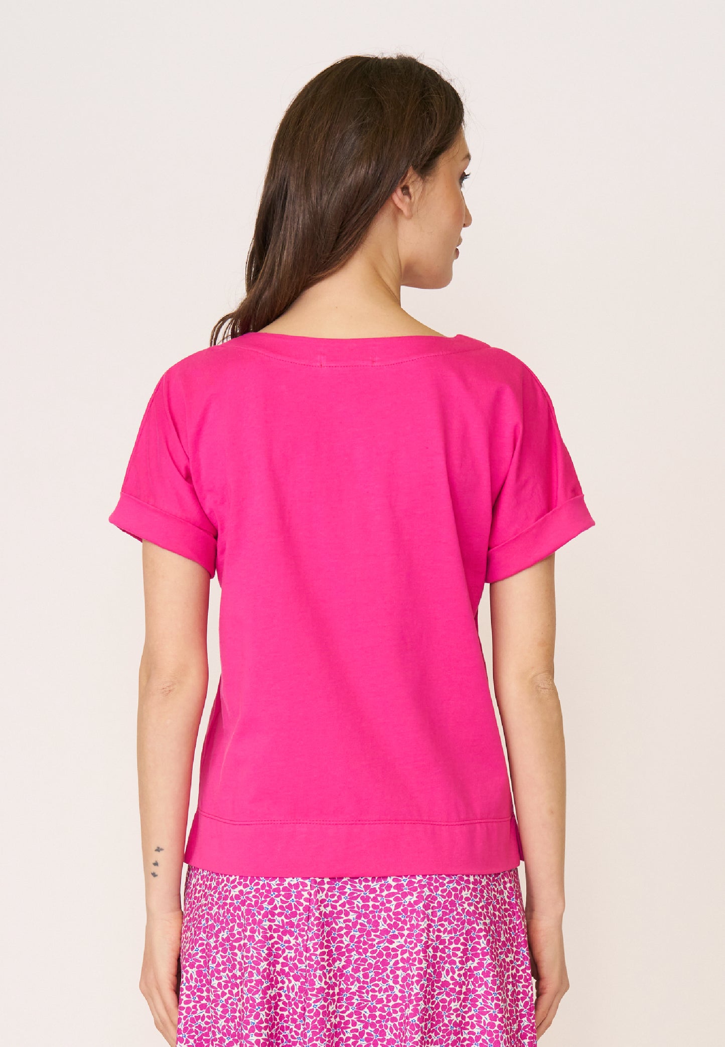 Shirt, model Sarah