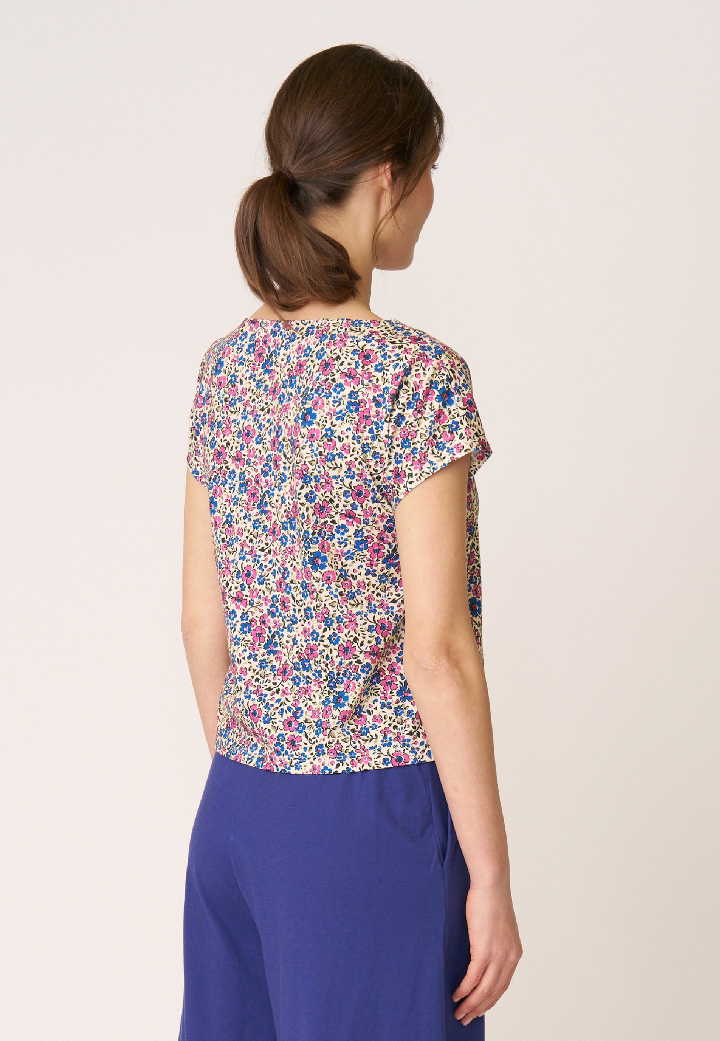 Shirt, model Edda