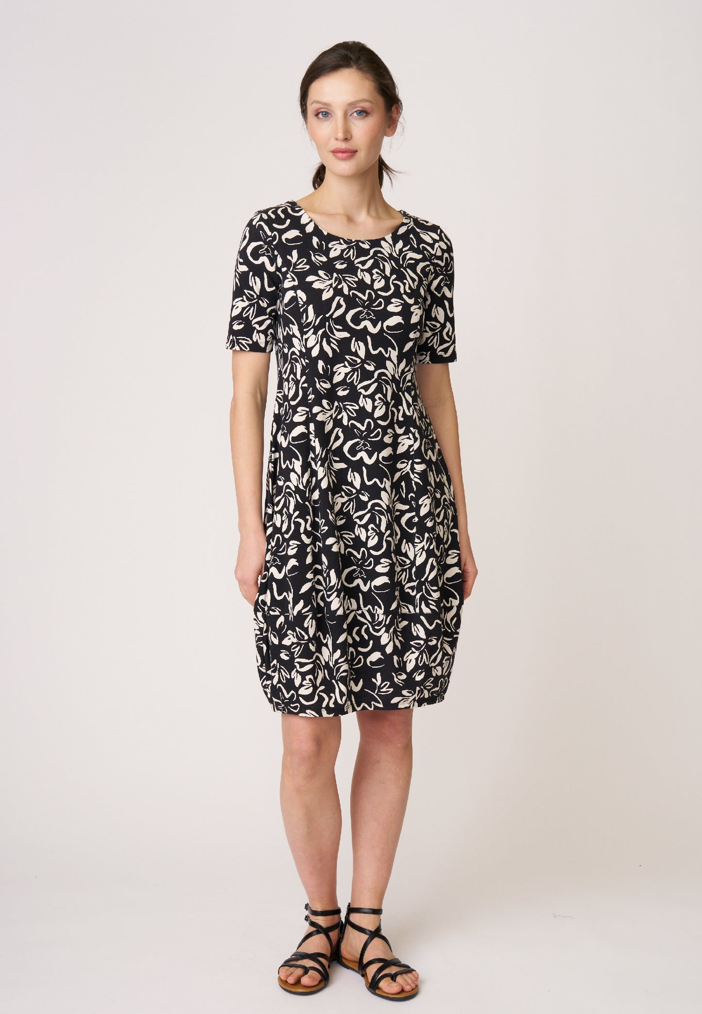 Dress, model Miju