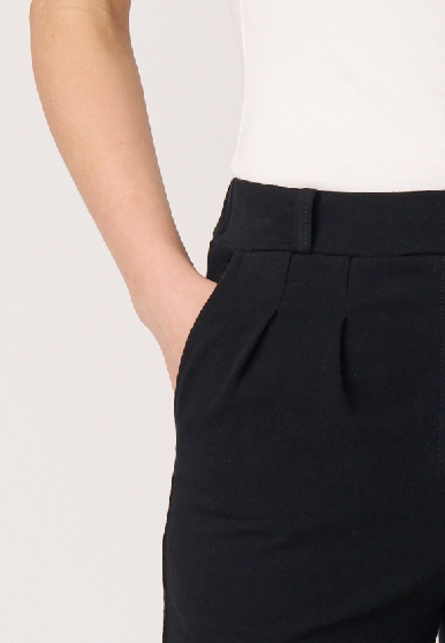 Hose, Modell Utta