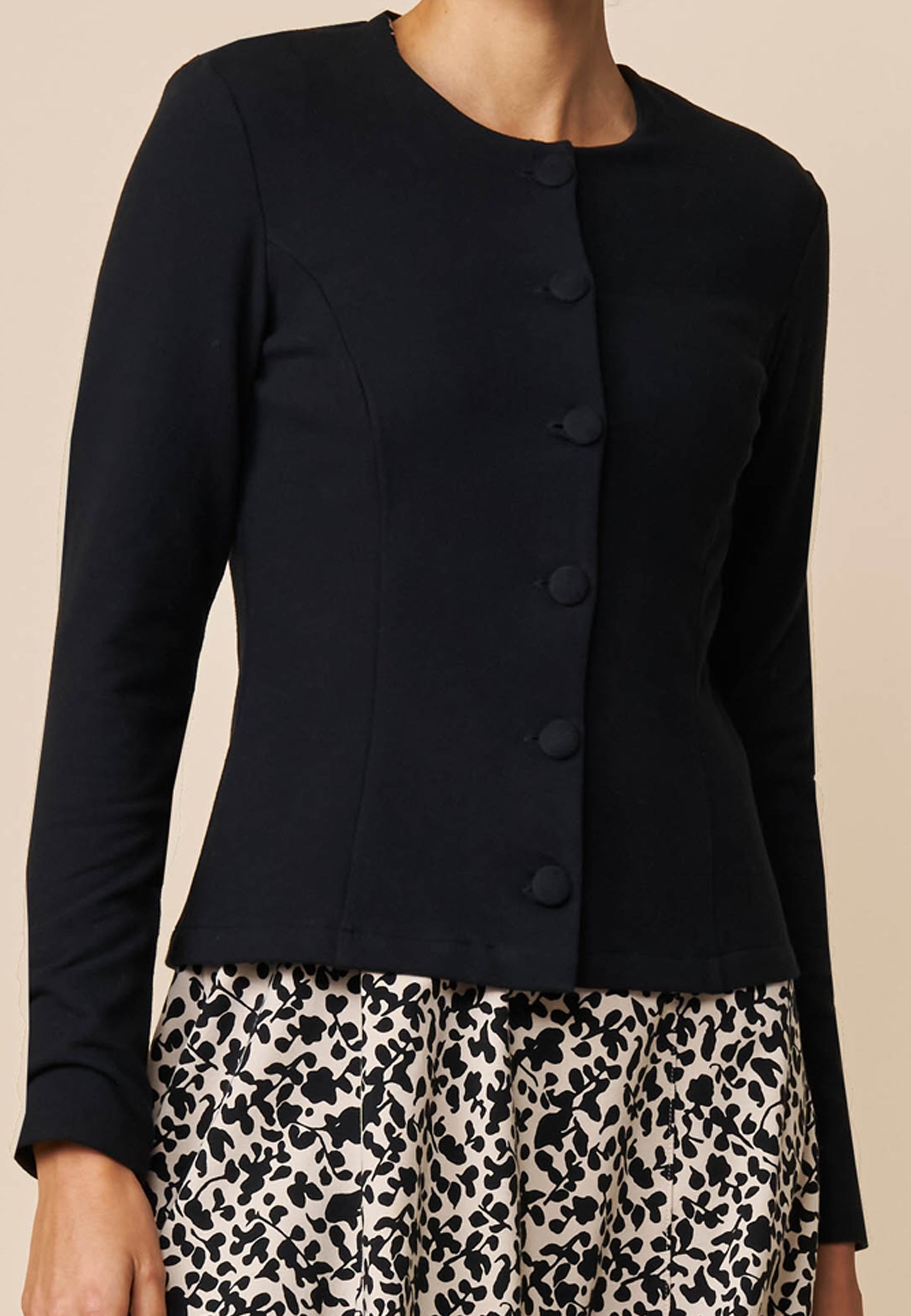 Blazer, Modell Carmen