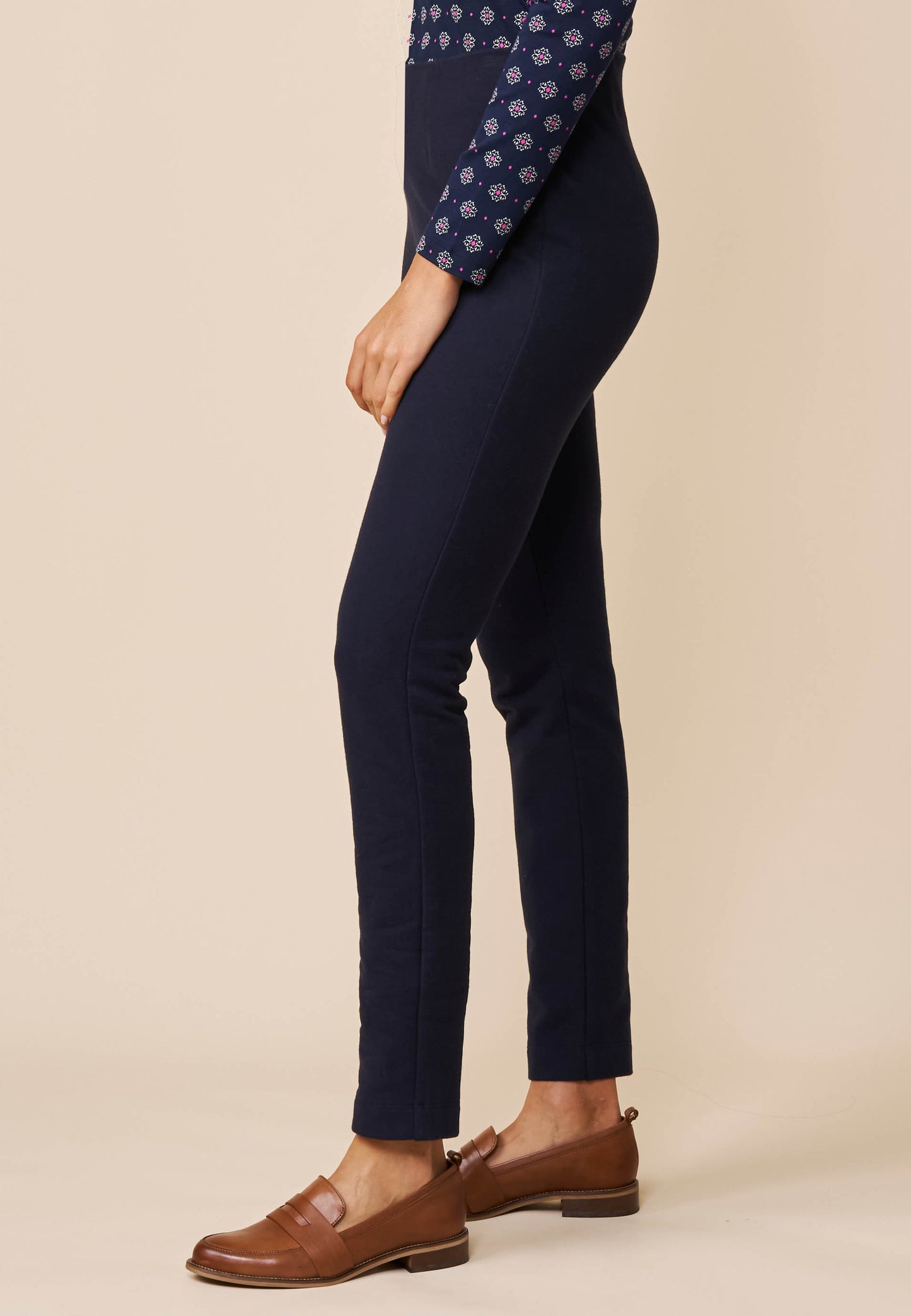 Hose, Modell Nola