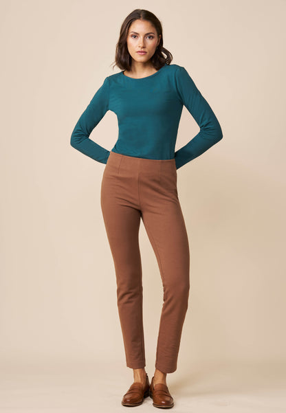 Hose, Modell Nola