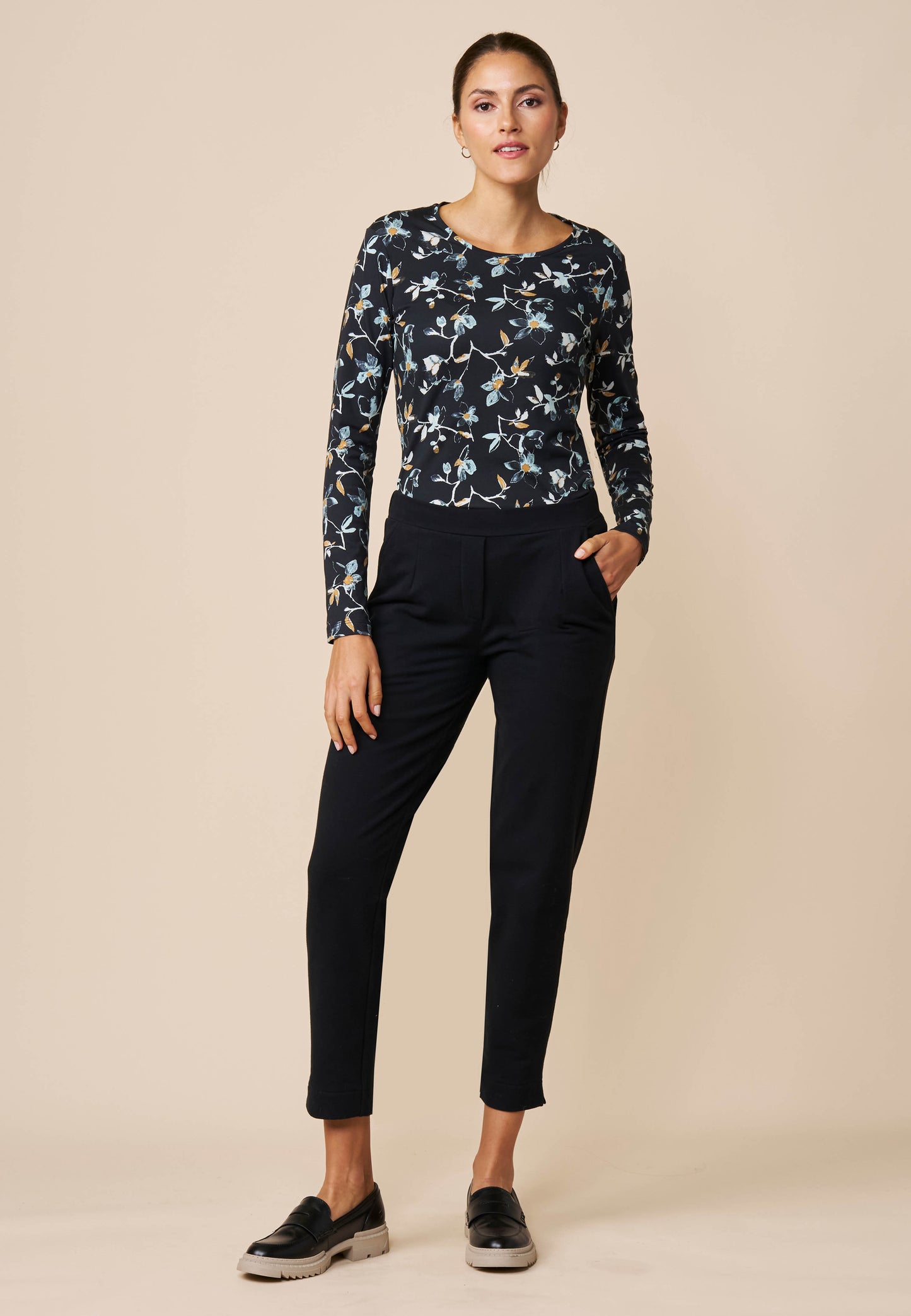 Hose, Modell Regina