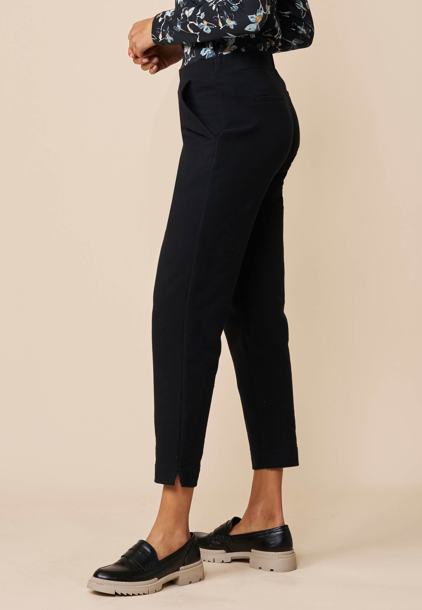 Hose, Modell Regina