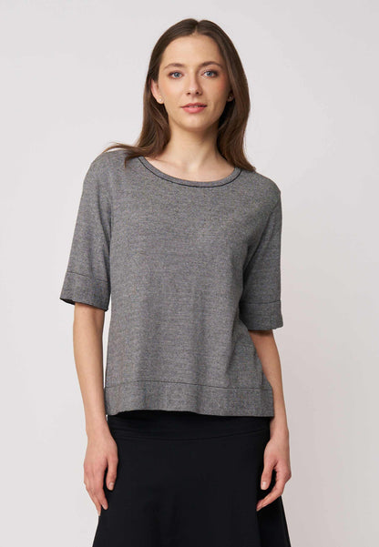 Pulli, Modell Nicole in dezentem Grau mit halblangen Ärmeln, geradem Schnitt und rundem Ausschnitt für zeitlose Eleganz