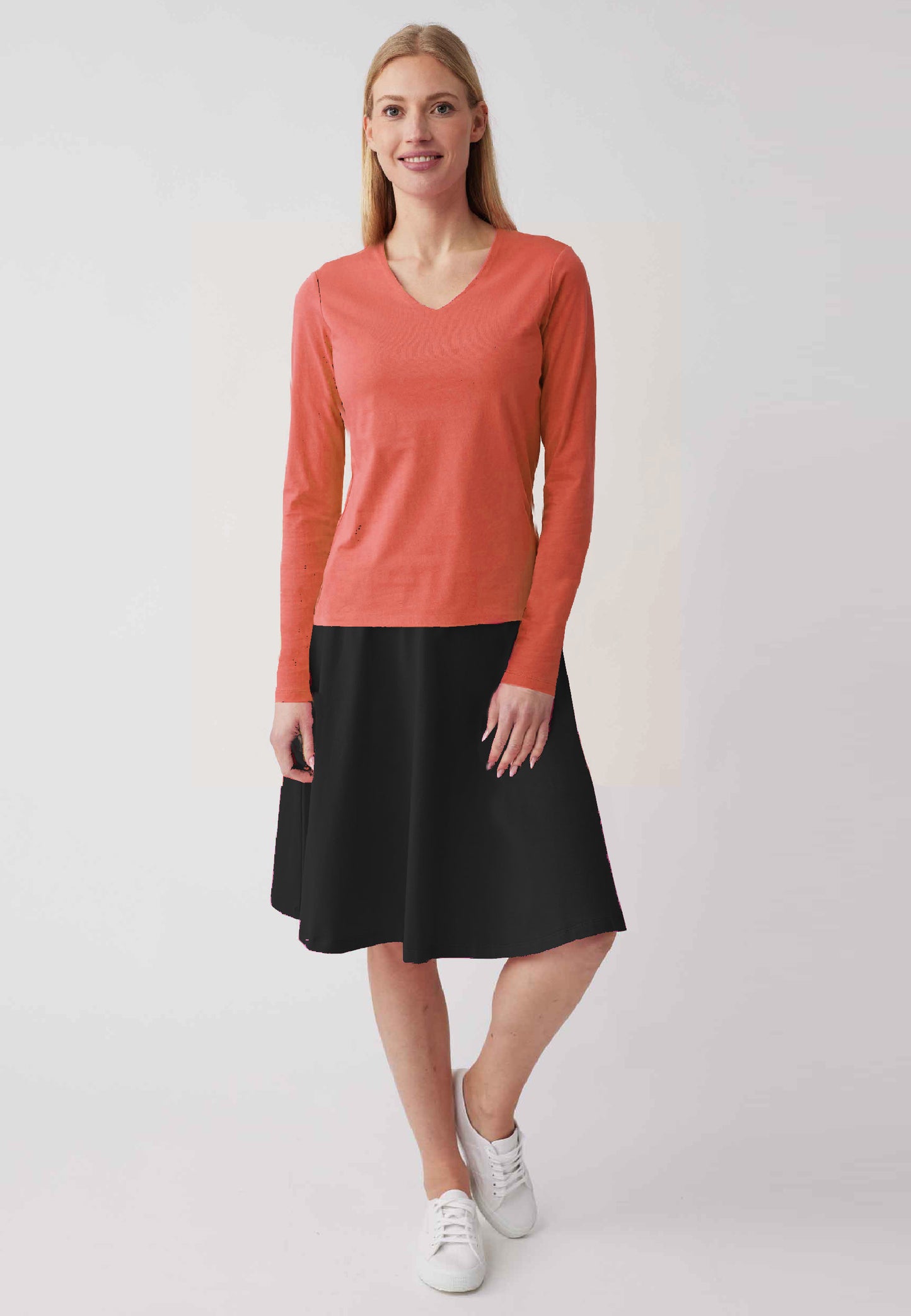 V-Neck Shirt, Modell Mara